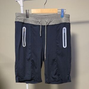 Grenier Men's Athletic Shorts with Zipper Pockets Size L